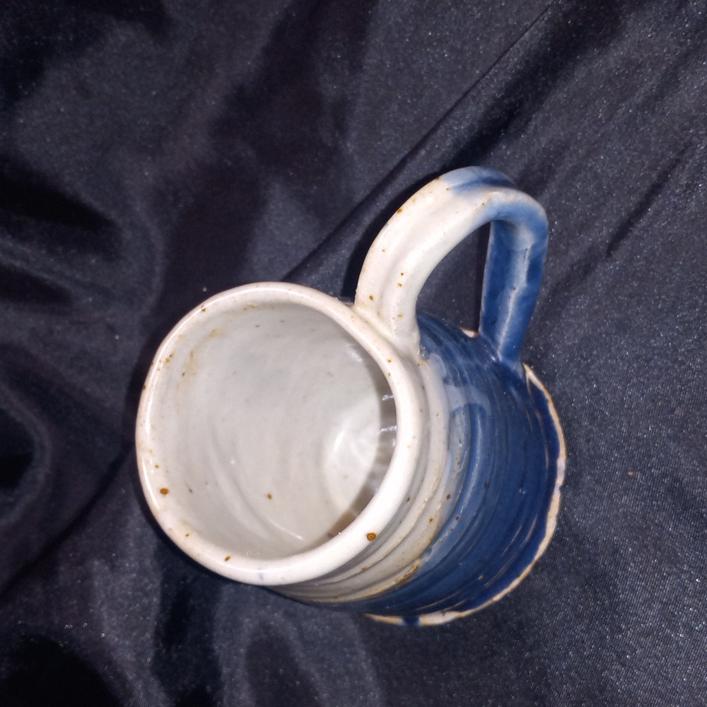 Hand-made Mug - Picture 2 of 6